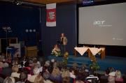 Poslední přednáškový den filozofického festivalu své myšlenky představil plnému kinosálu ekonom Tomáš Sedláček.