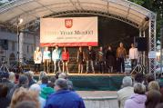 Město se rozloučilo s letošním 7. ročníkem filozofického festivalu výběrem toho nejlepšího z Galerie světového muzikálu v podání IKAROSu.