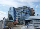 OC Panorama na Třebíčské ulici se obkládá sklem. Centrum má být  dokončeno v listopadu 2013!