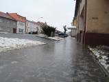V neděli ráno po krátkém dešti nastala ve Velkém Meziříčí ledovková kalamita.