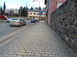Přijde ještě zima? Nepřijde? Meziříčí už má v centru města zameten zimní posyp.