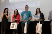 16. ročník ankety o nejlepšího sportovce má své vítěze. V kategorii do 19ti let zvítězila atletka Martina Homolová. Cenu předávala olympionička Šárka Kašpárková (na fotografii vlevo).