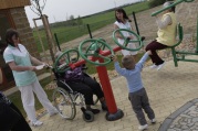 Nový park bude sloužit dětem, seniorům i široké veřejnosti.
