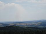 Z Holého vrchu u Cyrilova dnes odpoledne byl vidět velký požár někde na Třebíčsku.
