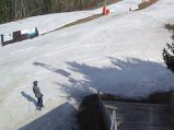 Je 17. března a na Fajtově kopci se stále lyžuje.