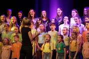 Dnes od 18.30 se přijďte do Jupiter clubu podívat na Barevné zpívání sborů Slunko, Sluníčko a Harmonie. Kromě krásné hudby v podání šikovných děti uvidíte také klipy z natáčení CD Bylinky a Harmonii v Rudolfinu.