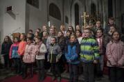 Žáci ze ZŠ Oslavická zpívaly ve středu v kostele.