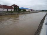 Velká voda dorazila do Velkého Meziříčí. Více v reportáži TV Nova, která zde natáčela.