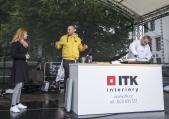 Konal se druhý ročník Festivalu českého kmínu. Na náměstí vařil i znamý kuchař Ondřej Slanina z pořadu Kluci v akci.