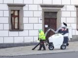 Technické služby mají nový elektrický vysavač Aria Super 240 téměř půl milionu korun
