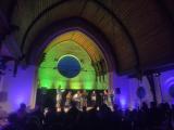 Potemnělou synagogou se nesla krásná hudba v podání žáků ze základní umělecké školy, kteří zde dnes měli svůj koncert.