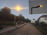Nové LED osvětlení vedoucí kolem silnice na Fajťák již svítí podle požadavku města teplou žluto-oranžovou barvou. 