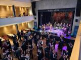 V sobotu se konal ples města. Hrála na něm kapela Moondance orchestra, která je známá z taneční show StarDance.
