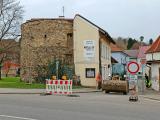 Práce na rekonstrukci centra Velkého Meziříčí začala rekonstrukcí ulice U Bašty. Na Novosadech opatrně, bude se tam pohybovat těžká technika.