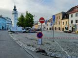 V pátek 23. 5. 2025 počítejte s omezeným parkováním na náměstí ve Velkém Meziříčí - začnou přípravy na sobotní charitativní akci MUZIKANTI DĚTEM 2025.
