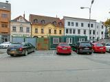 Rekonstrukce náměstí se začíná přesouvat přímo do samotného centra na Náměstí. Bohužel zatím není dokončena žádná předchozí etapa.