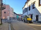 V Radnické ulici začali pracovat plynaři. Platí zde i zákaz zastavení.