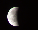 I nad Velkým Meziříčím bylo vidět část zatmění Měsíce. Po jedenácté hodině Měsíc vystoupal nad oblačnost a do 0:30 bylo vidět částečné zatmění (snímek byl pořízen o půlnoci 15.6.2011)
