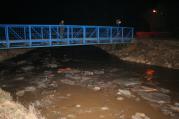 Obleva v pátek večer zvedla hladinu řeky Balinky. V 18 hodin na měřící stanici v Balinách vystoupala až na 2.SPA s výškou hladiny 186 cm. V řece je velké množství ledových ker.