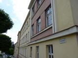 Osud bývalého Domova důchodců na Hormomětské ulici je zdá se zpečetěn. Starosta města v pondělí 28. května podepsal smlouvu k demolici budovy. Do konce září má být pozemek prázdný.