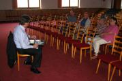 Starosta města se sešel v diskuzi s občany. Hlavními tématy byly oprava židovské synagogy, planých poplach, protipovodňové opatření, možná nová policejní stanice na Ostrůvku. Další setkání je naplánováno na ČT 6.9.2012