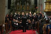 Pěvecký sbor Magna diesis s orchestrem v kostele představili Českou vánoční mši ´Hej, mistře!´ Jana Jakuba Ryby a Missa brevis Jiřího Pavlici.