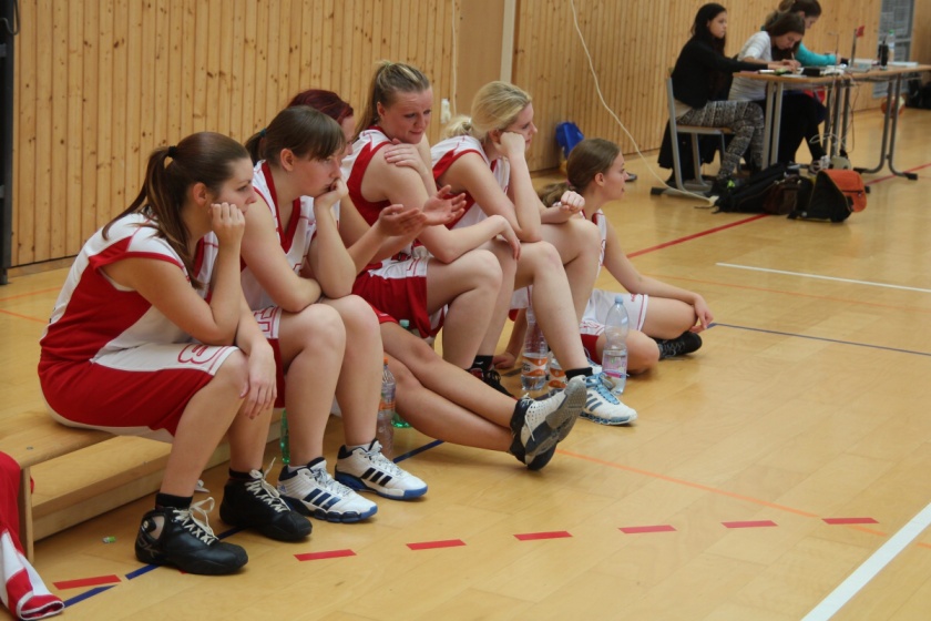 Basketbal: Vítězná premiéra týmu žen