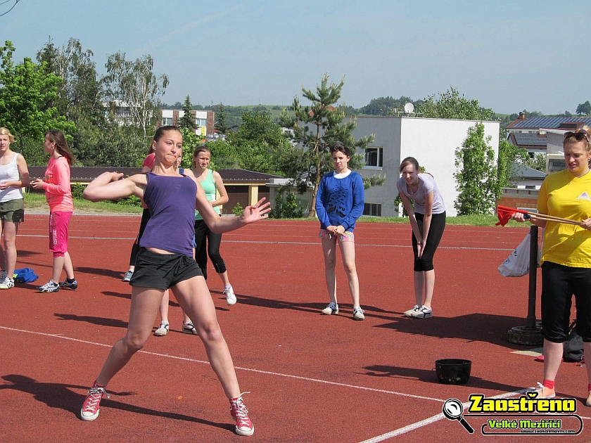 Školní sport: Atletický čtyřboj foto: Matěj Měrtl