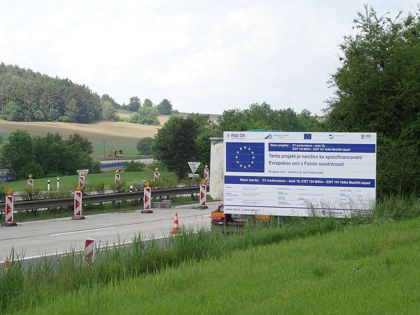 Ředitelství silnic a dálnic zahájilo modernizaci pravého pásu na dálnici D1 mezi Měřínem a VM