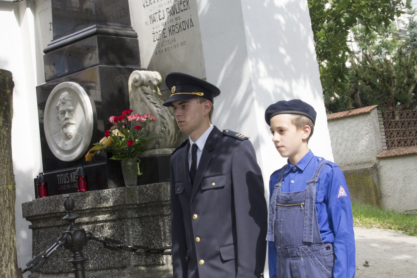 Dobrovolní hasiči uctili památku Tita Kršky, na vzpomínkovou akci přišla jeho pravnučka