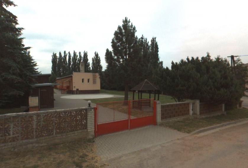 Velkomeziříčtí policisté prověřují případ vloupání do budovy mateřské školy v obci Dolní Heřmanice