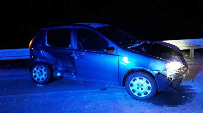 Nehoda dvou osobních vozidel u Petrávče si vyžádala jedno zranění