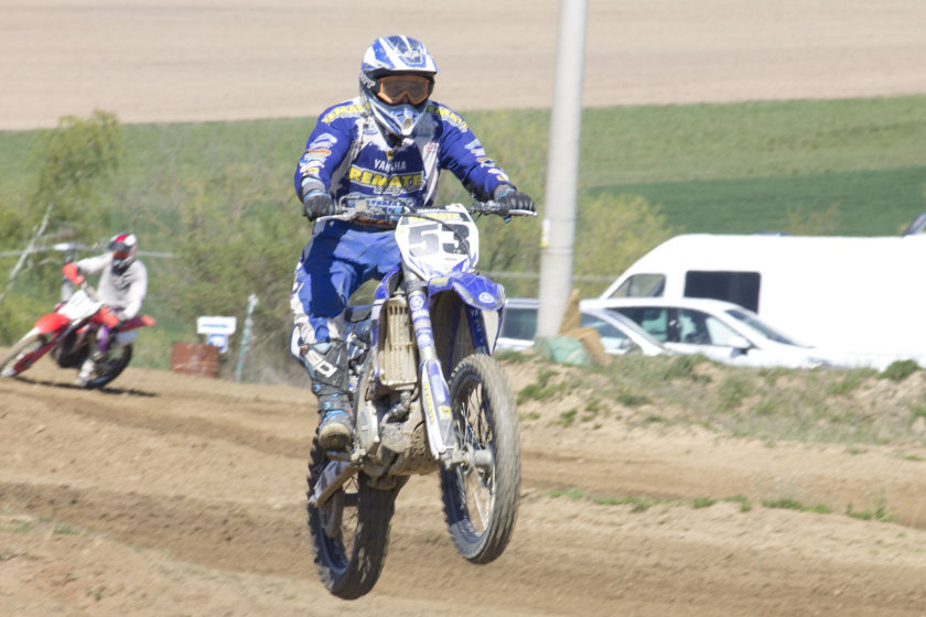 V Dolních Heřmanicích se o víkendu konaly závody v motokrosu