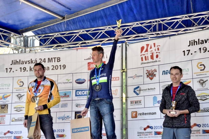 Na stupni vítězů. foto: rajce.idnes.cz