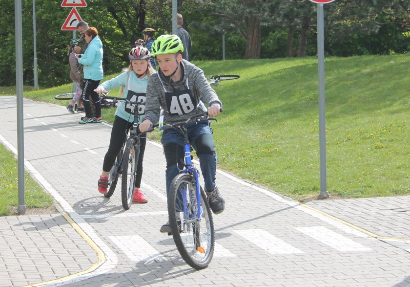 Vítězství v cyklistické soutěži vybojovaly děti z Černovic a Osové Bítýšky