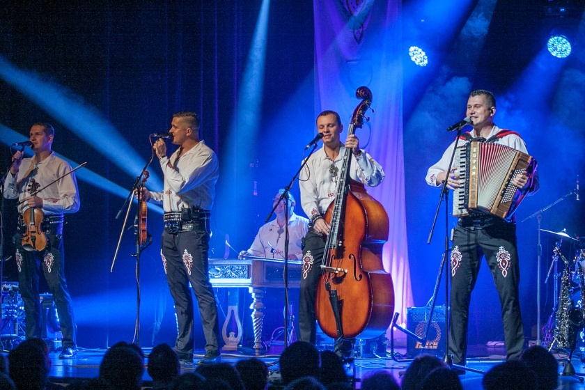 Slovenská sourozenecká kapela Kollárovci potěšila v pátek své posluchače