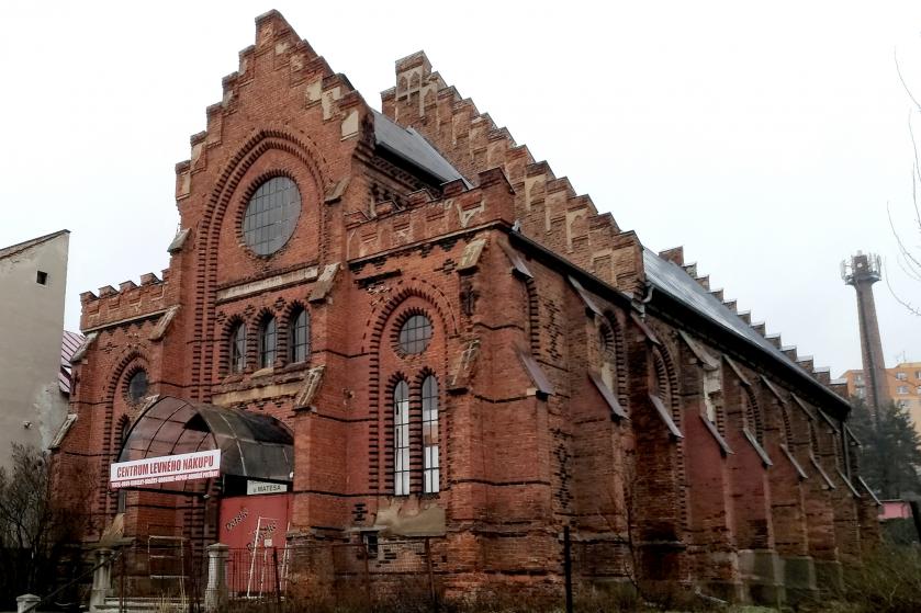 Na stavebně-technický průzkum synagogy uvolnili radní 300 tisíc