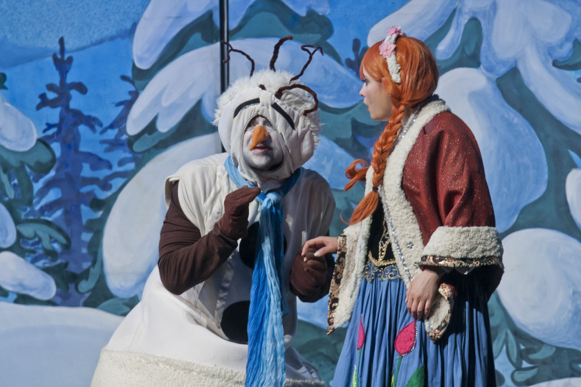 Muzikálovou pohádku Sněhová královna v Ledovém království uvedli v neděli ve Velkém Meziříčí