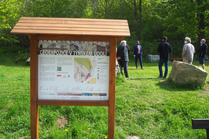 V Týnském údolí v Třebíči nově najdete geoexpozici i dendrologickou stezku