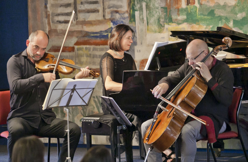 Smetanovo trio hrálo ku poctě Beethovena a Martinů
