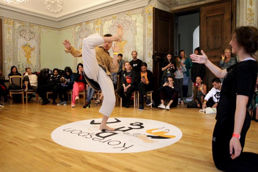 Na zámku ve Žďáře proběhne taneční akce KoresponDance 2020