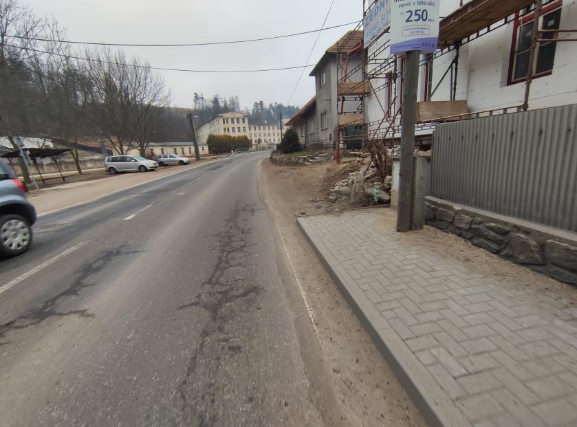 Už v pondělí 15. března by měla být zahájena dostavba chodníku na Vrchovecké ulici