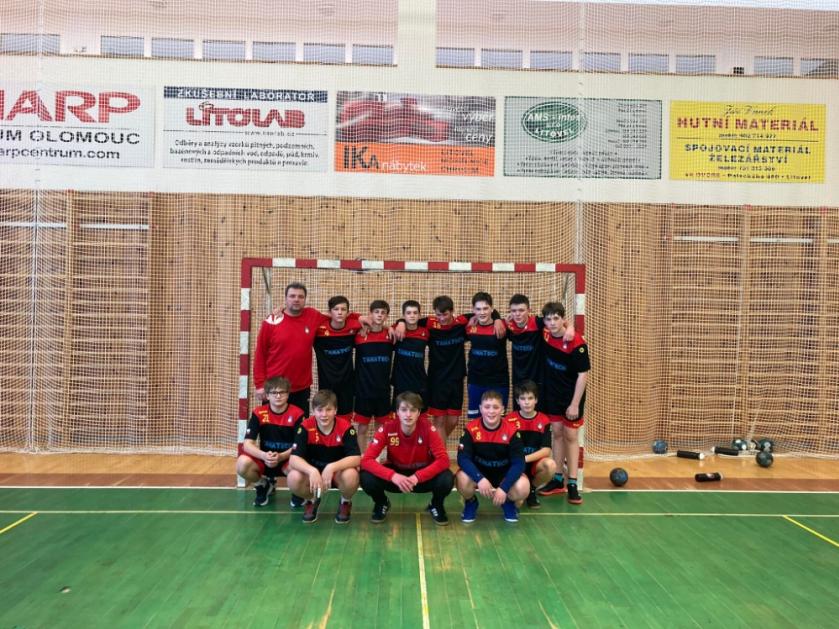 Foto týmů st. žáků po turnaji