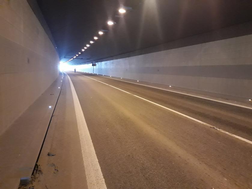 V jihlavském tunelu instalovali nové osvětlení, předběžný termín otevření je 14. června