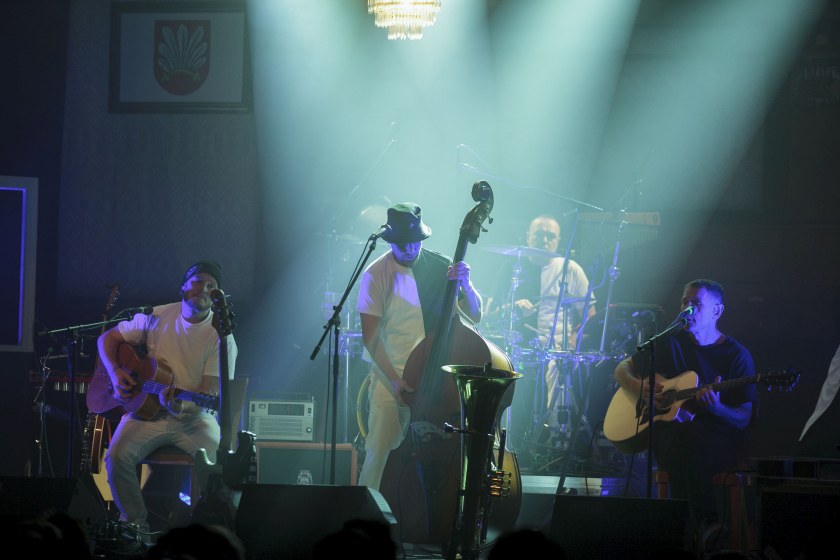 V Meziříčí zahráli Wohnouti na akustickém turné