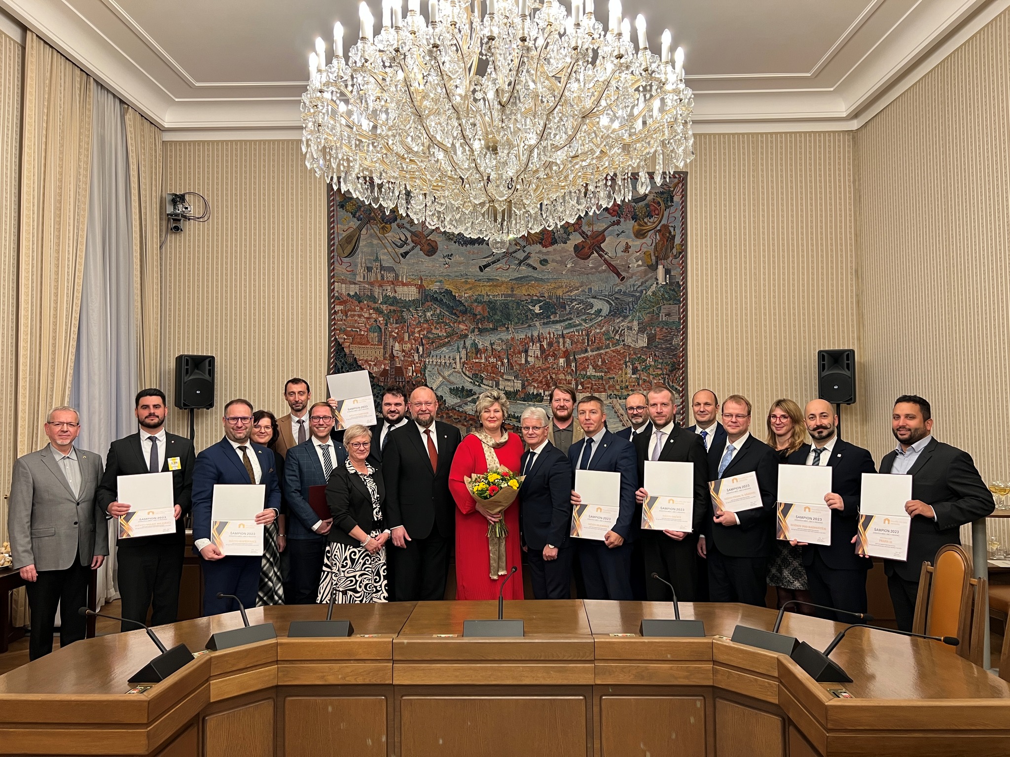Velké Meziříčí i obec Bory získaly ocenění Šampionů Zdravých měst, obcí a regionů v Parlamentu