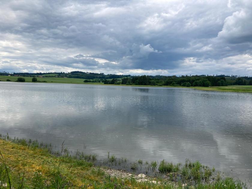 Vodní zákon je schválen, počítá s registrem a monitoringem výpustí do řek i s vysokými sankcemi pro velké podniky a provozovny.