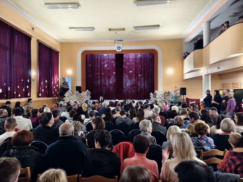Veverky, medvídci, lišky, sovy, zajíčci.. v Oslavici se konala vánoční besídka