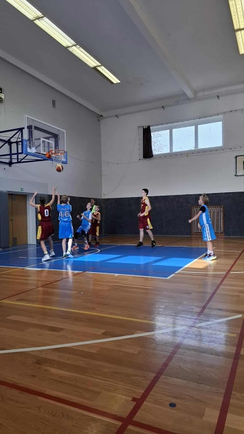 Zápasy BKVM: BK Velké Meziříčí vs. TJ Sokol Moravská Nová Ves (U13 kluci)